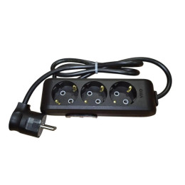 Удлинитель с тремя розетками, заземлением и защитой 16А (3,5 кВт), 1 метр, чёрный, IP20